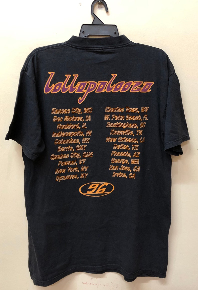 Vintage 90S Lollapaloza Tour 96 Band Shirt