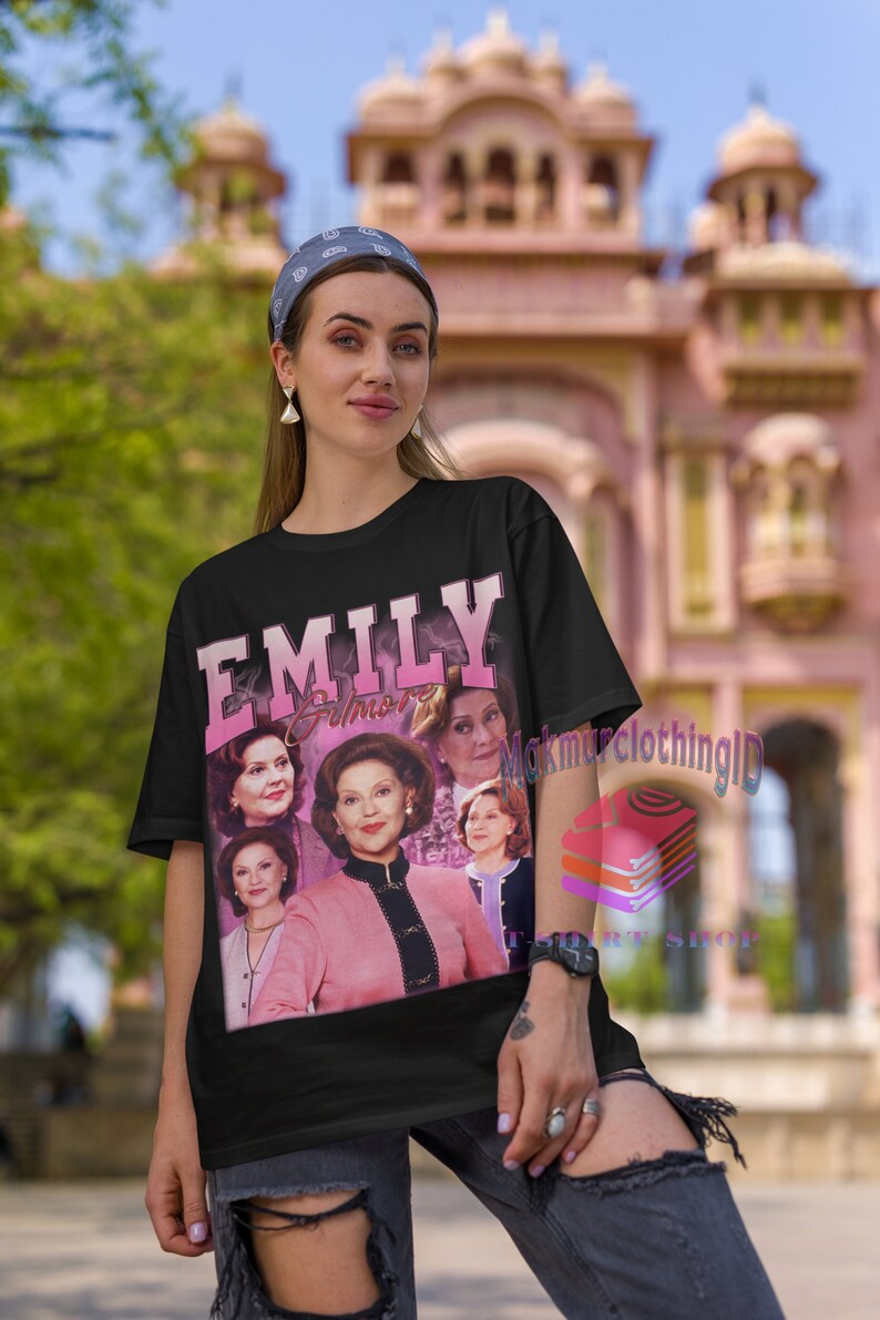 Emily Gilmore Retro Shirt Emily Gilmore Vintage Print 90’S Shirt Emily Gilmore Clothing