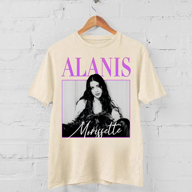 Alanis Morissette 90S Vintage Shirt Alanis Morissette The Triple Moon Tour 2025 Shirt